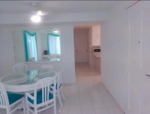 Palmeras Frente A Puerto Cancún Lägenhet